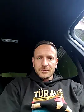 Geiler Staender online show from 10-28-25, 10:19