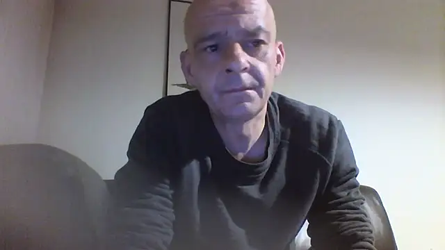 horndude187187 online show from 01-05-25, 03:22