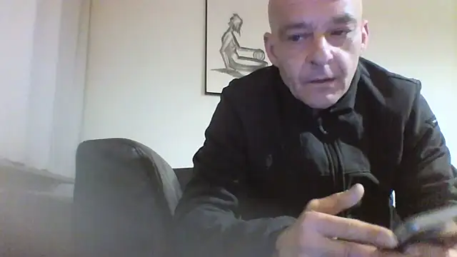 horndude187187 online show from 01-10-25, 07:54