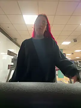 Mia-Fuchs online show from 02-18-26, 10:28