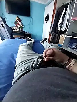 Snapshot of Elrep_tile chatting on 11-30-25, 07:51 Elrep tile online show from 11-30-25, 07:51