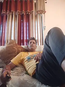 MAGNETICDADDY8 online show from 10-15-25, 09:20