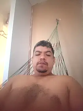 Snapshot of Farchosters chatting on 10-27-25, 01:37 Farchosters online show from 10-27-25, 01:37
