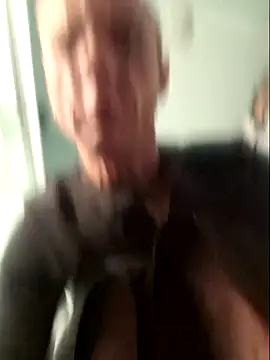 Snapshot of SoooV3ryKinky chatting on 02-07-25, 07:07 SoooV3ryKinky online show from 02-07-25, 07:07