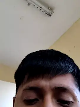 Snapshot of securityhot chatting on 02-21-25, 11:44 securityhot online show from 02-21-25, 11:44