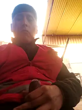 Snapshot of securityhot chatting on 12-16-25, 10:48 securityhot online show from 12-16-25, 10:48