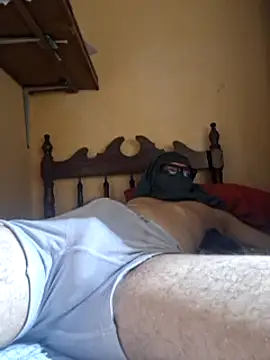 Uncutb0y online show from 01-11-25, 04:48