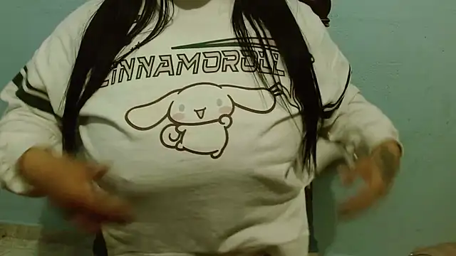 boobsTaylor online show from 11-24-25, 01:05