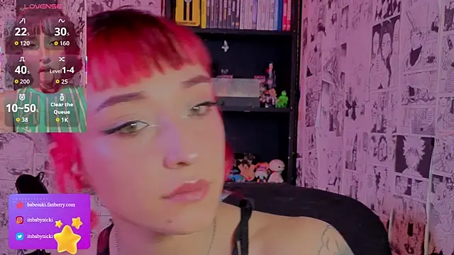 Snapshot of NickiYoung chatting on 03-31-26, 10:21 NickiYoung online show from 03-31-26, 10:21