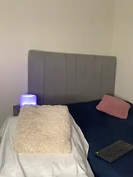 Julii- online show from 02-01-25, 03:52