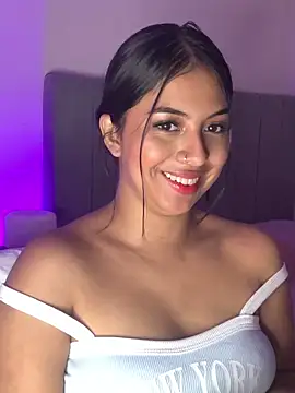 Julii- online show from 02-09-25, 05:11