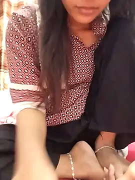 Snapshot of 124pakhi chatting on 03-04-25, 02:32 124pakhi online show from 03-04-25, 02:32