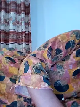 Snapshot of 124pakhi chatting on 03-22-25, 11:32 124pakhi online show from 03-22-25, 11:32