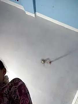 Snapshot of 124pakhi chatting on 09-22-25, 05:42 124pakhi online show from 09-22-25, 05:42