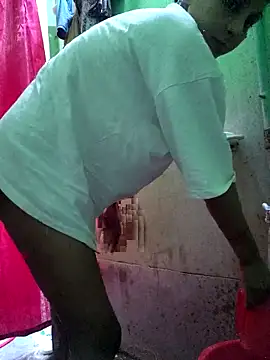 Snapshot of 124pakhi chatting on 11-18-25, 03:23 124pakhi online show from 11-18-25, 03:23