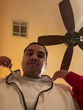 Snapshot of LA_cloudzzpnp chatting on 01-11-25, 06:54 LA cloudzzpnp online show from 01-11-25, 06:54