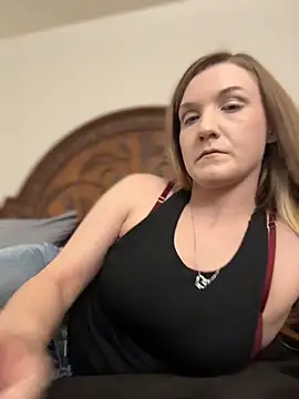 Snapshot of Kitty_DaCocks chatting on 02-08-26, 09:29 Kitty DaCocks online show from 02-08-26, 09:29