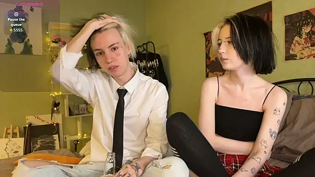 VeryRare TwinS online show from 10-21-25, 11:38