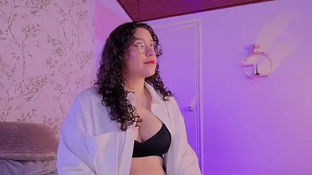 Charlotte  Miller online show from 04-01-26, 01:41