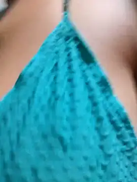 AliceRuivinha2 online show from 03-06-26, 12:45