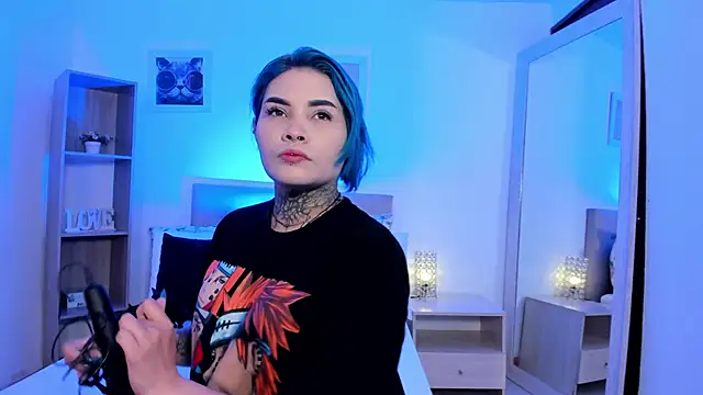 Snapshot of jinxv_nuss chatting on 02-18-25, 11:00 jinxv nuss online show from 02-18-25, 11:00