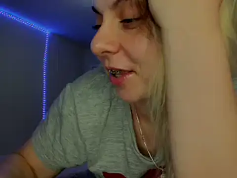 HappyIva online show from 02-27-25, 12:56