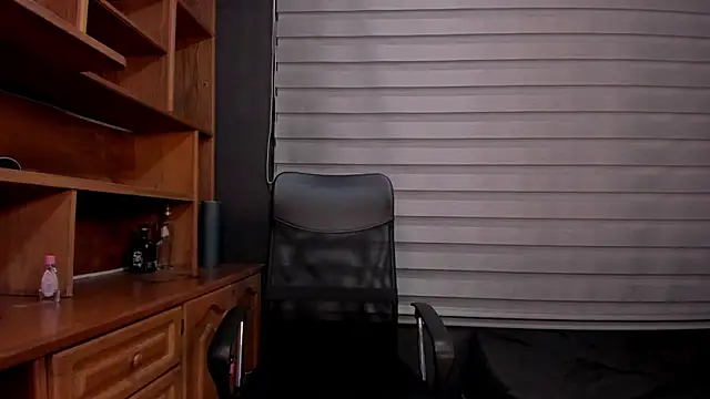 adam piarse01 online show from 03-17-25, 09:55