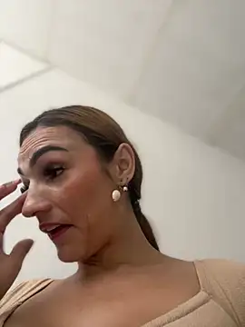 Samantha bigboobs online show from 03-08-25, 10:24