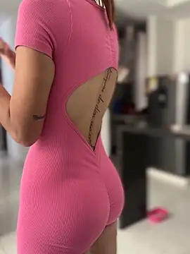 Samantha bigboobs online show from 10-03-25, 05:21