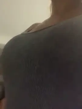 Samantha bigboobs online show from 11-12-25, 09:36