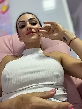 Samantha bigboobs online show from 02-10-26, 09:41