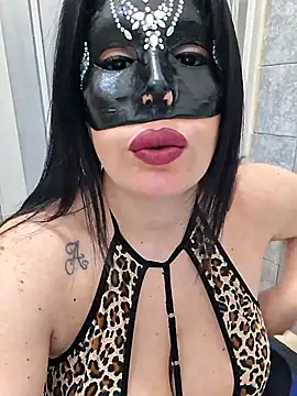 desyree89 online show from 12-19-25, 04:30