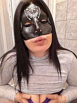 desyree89 online show from 02-11-26, 08:08