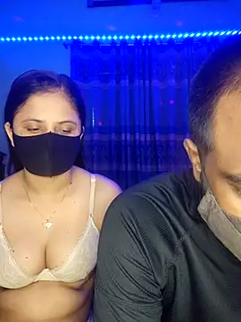Hot Nila online show from 09-09-25, 03:28