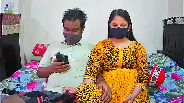 Hot Nila online show from 12-14-25, 03:23