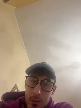 Stripchat2008 online show from 01-03-25, 09:05