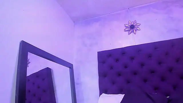 nayara macherano online show from 02-23-25, 08:49