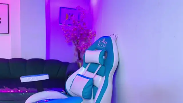 Arianna sweeet online show from 04-07-26, 04:13