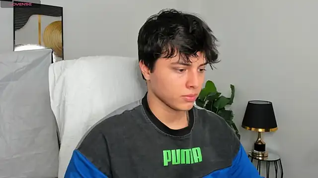 Thom Ohtani online show from 03-01-25, 01:43