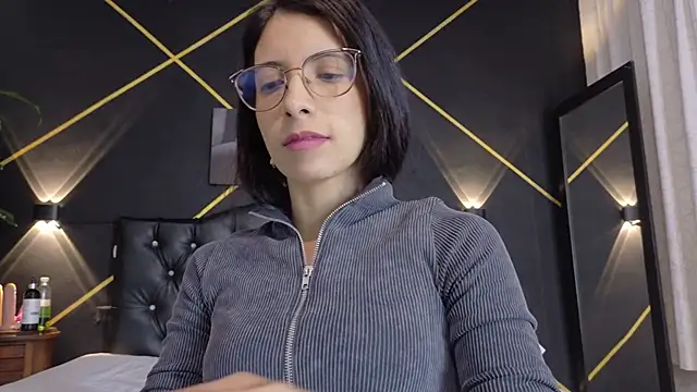 amabel zambrano online show from 10-12-25, 12:37