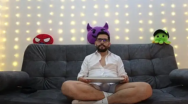 Snapshot of ErickBrant chatting on 01-23-25, 12:04 ErickBrant online show from 01-23-25, 12:04