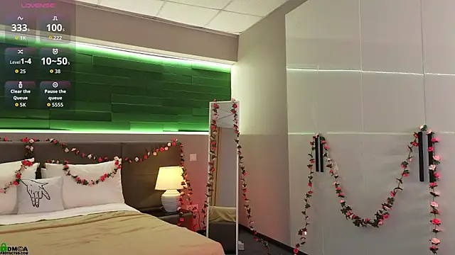 Rina Red online show from 02-25-26, 01:43