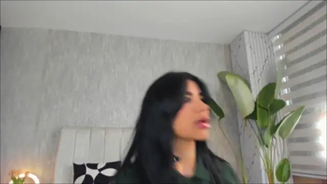 Snapshot of CamiRyder chatting on 09-14-25, 07:35 CamiRyder online show from 09-14-25, 07:35