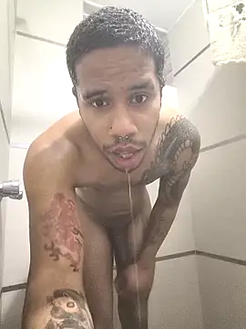 Snapshot of THEGOATHL chatting on 10-20-25, 12:44 THEGOATHL online show from 10-20-25, 12:44