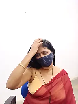 Lucky-Deepthi online show from 03-04-25, 08:27