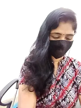 Snapshot of Lucky-Deepthi chatting on 06-14-26, 07:27 Lucky-Deepthi online show from 06-14-26, 07:27
