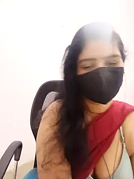 Snapshot of Lucky-Deepthi chatting on 07-24-26, 11:03 Lucky-Deepthi online show from 07-24-26, 11:03