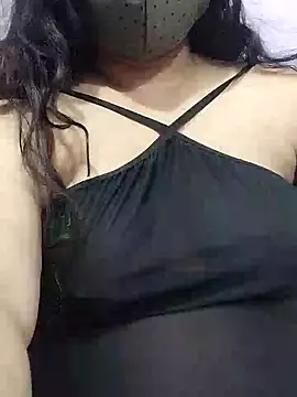 Snapshot of BigAssSarah chatting on 01-11-25, 01:16 BigAssSarah online show from 01-11-25, 01:16