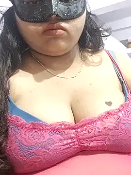 Snapshot of BigAssSarah chatting on 10-03-25, 09:45 BigAssSarah online show from 10-03-25, 09:45