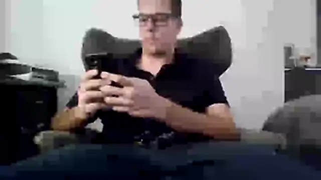 anto7207 online show from 12-05-25, 03:52